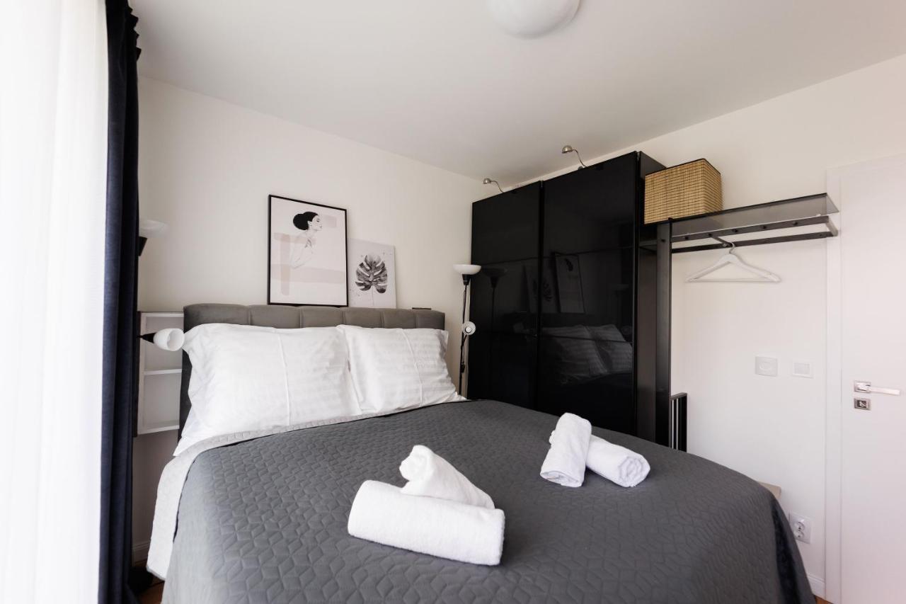 Villa Bauhaus Penthouse Wellness Apartman Шиофок Экстерьер фото